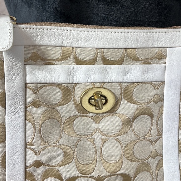 Coach Logo Crossbody Button Lock Inside Outside Pockets Cream Tan Leather Accent - Picture 3 of 10